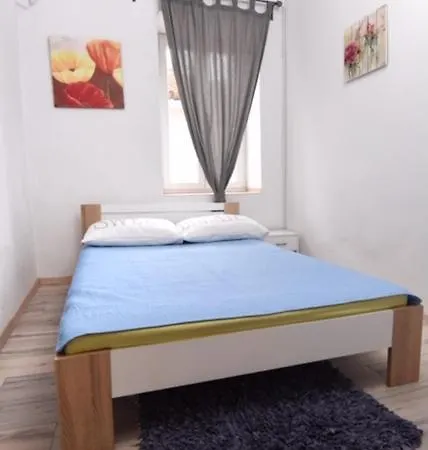 Apartment Kampo *